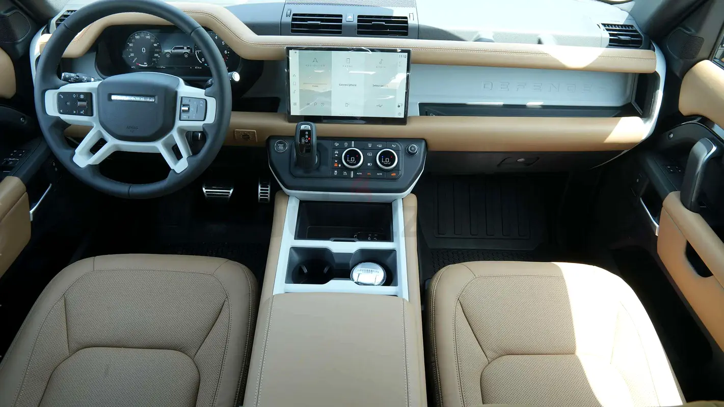 Hire 2025 Land Rover Defender in Al Barsha 1 photo 9