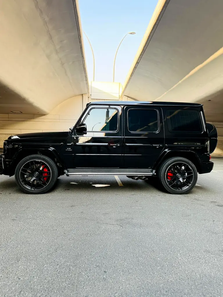 2024 Mercedes-Benz G-Class for Rent in Business Bay (Black) photo 4