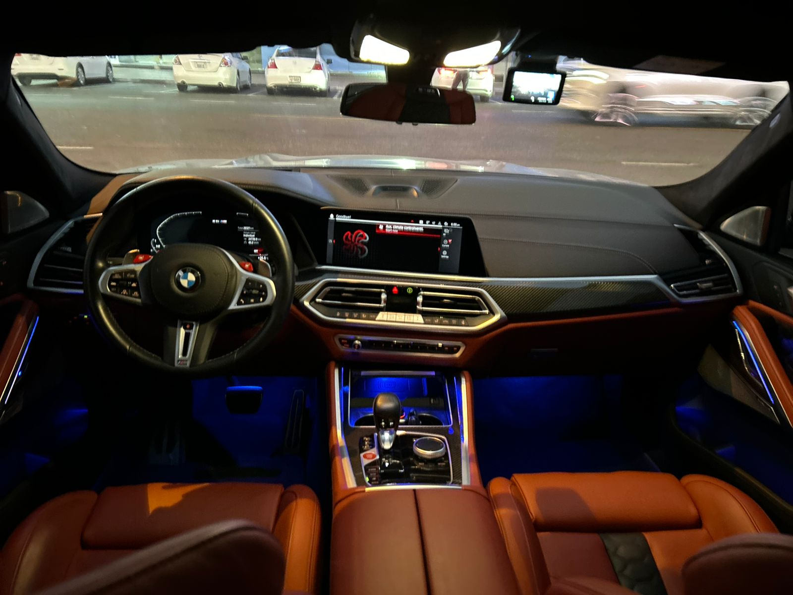 Rent 2023 BMW X6 Black in Dubai photo 4