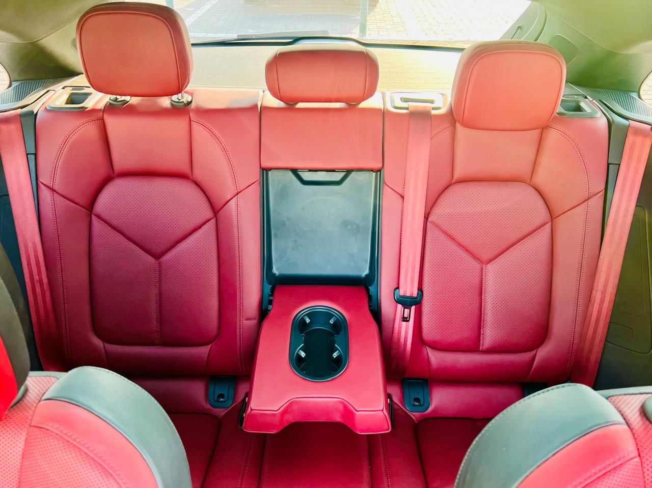Rent a 2023 Porsche Macan GTS White in Dubai photo 4
