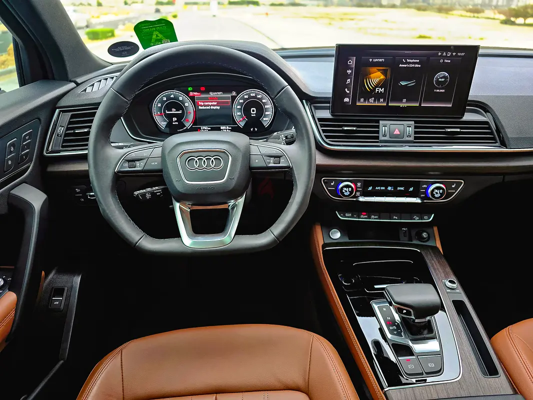 2024 Audi Q5 for Rent in Dubai Marina photo 9