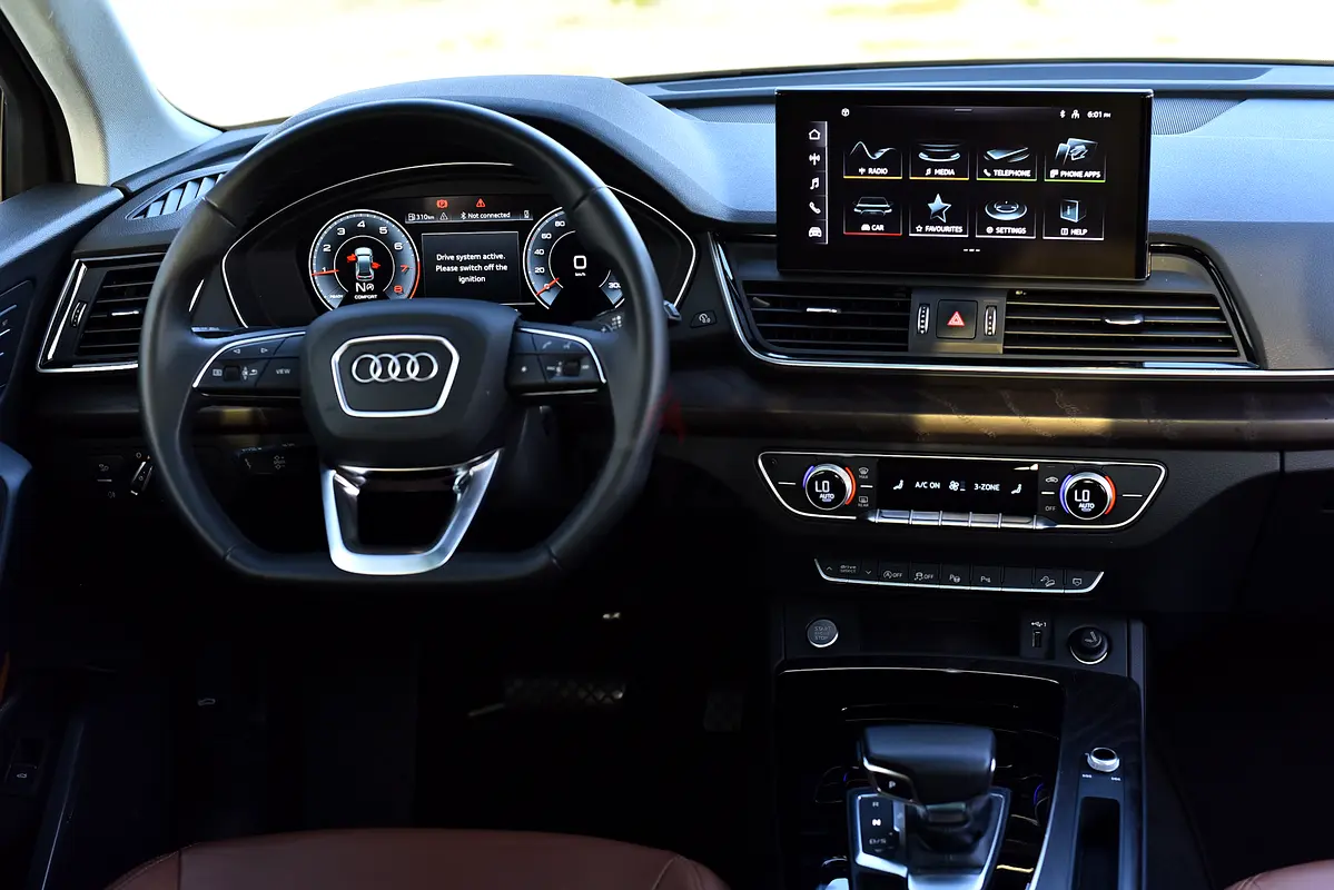 2024 Audi Q5 for Rent in Al Garhoud photo 7