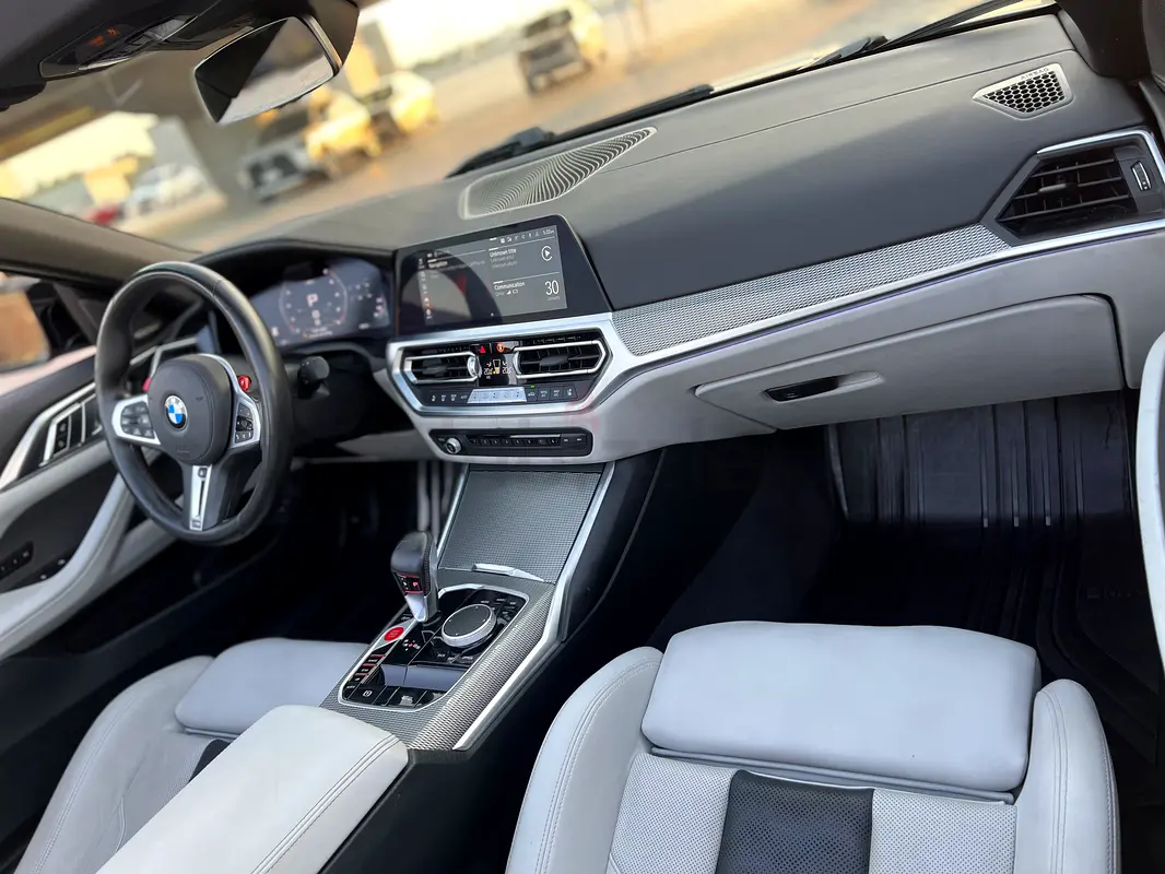 2023 BMW M4 Rental in Palm Jumeirah photo 6
