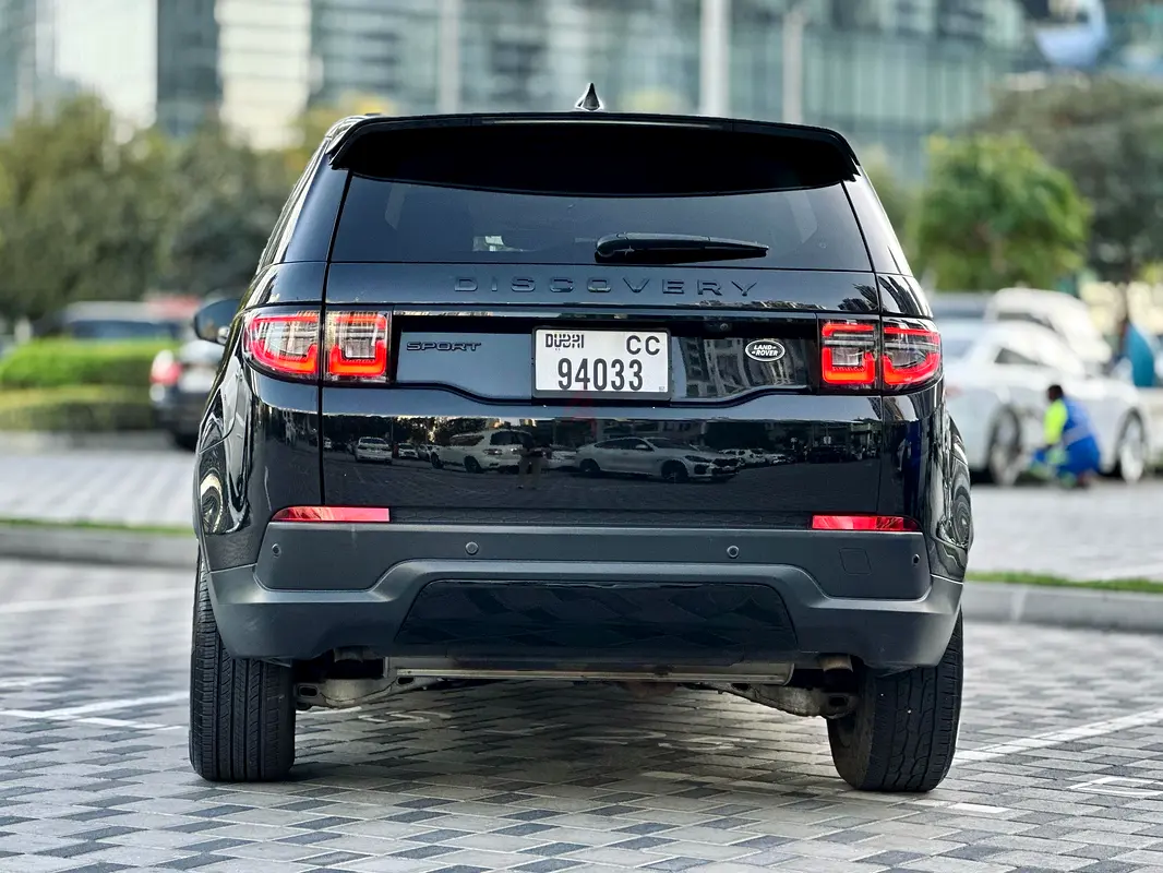 Rent 2023 Land Rover Discovery in Business Bay photo 6