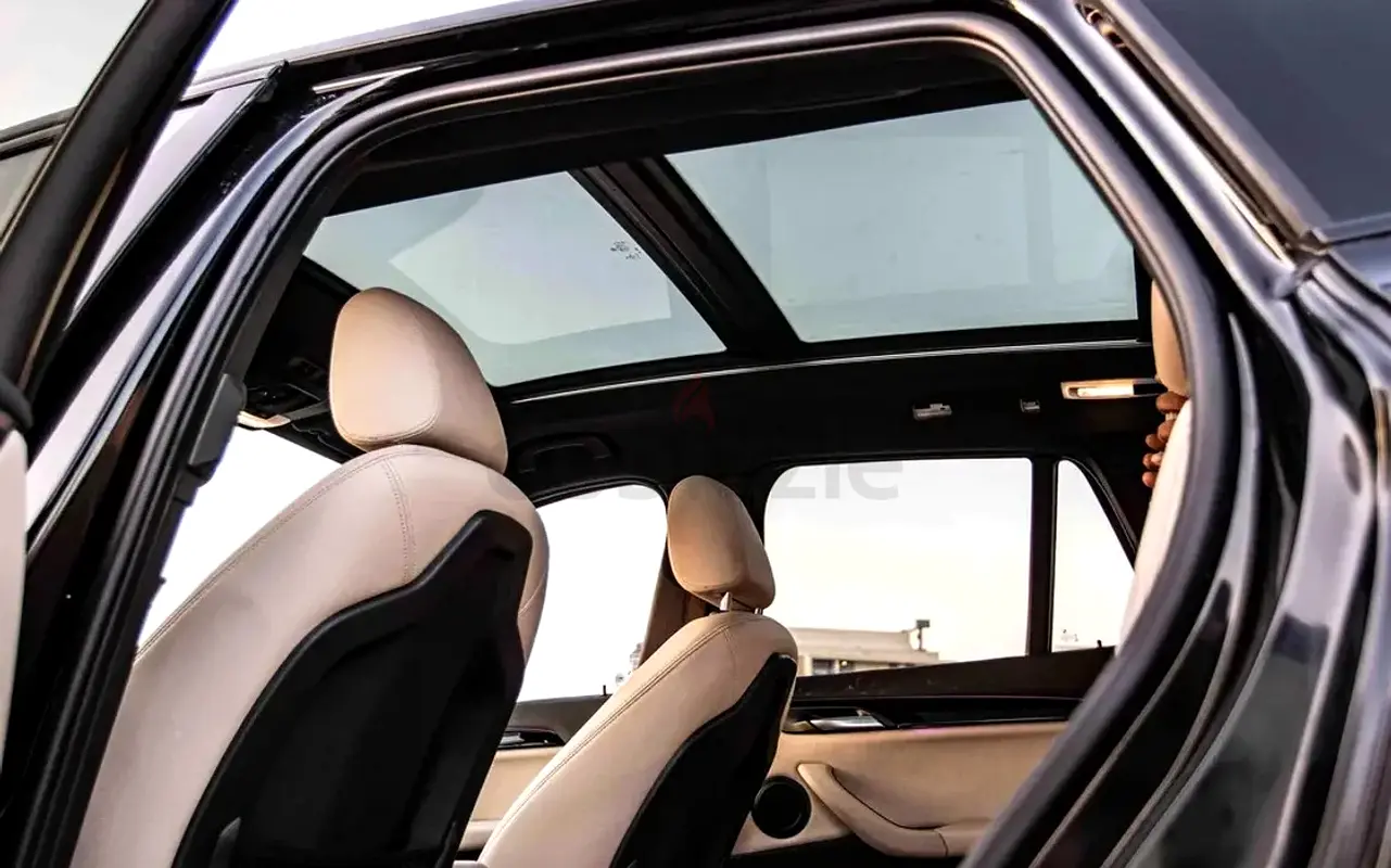 Hire 2021 BMW X1 in Al Quoz 4 photo 10