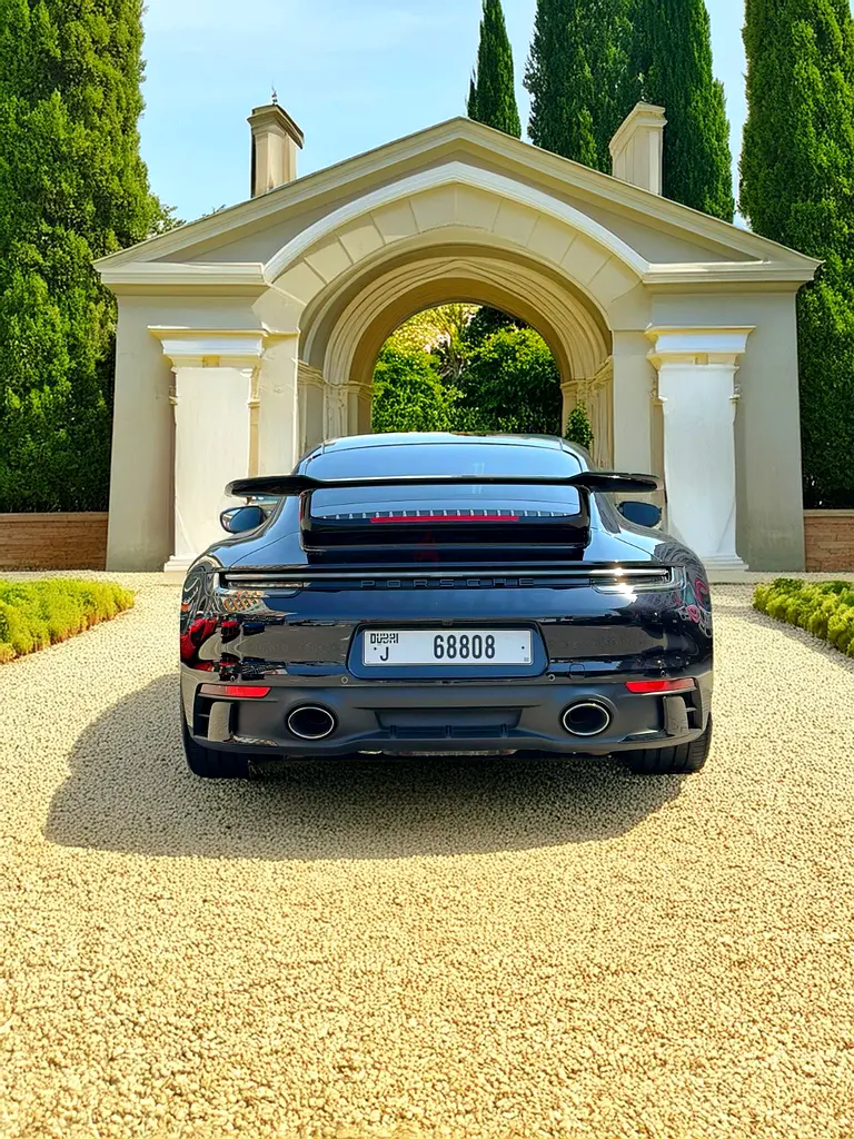 2022 Porsche 911 for Rent in Al Barsha 1 photo 3