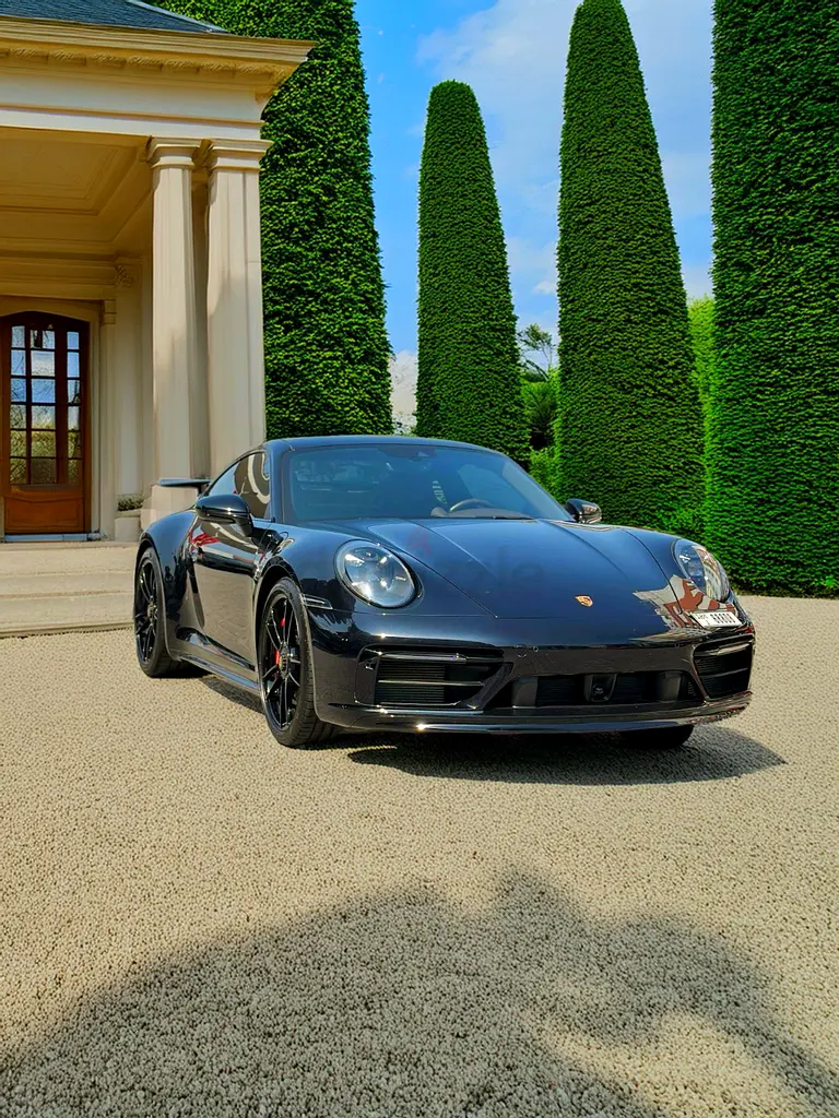 2022 Porsche 911 for Rent in Al Barsha 1 photo 5