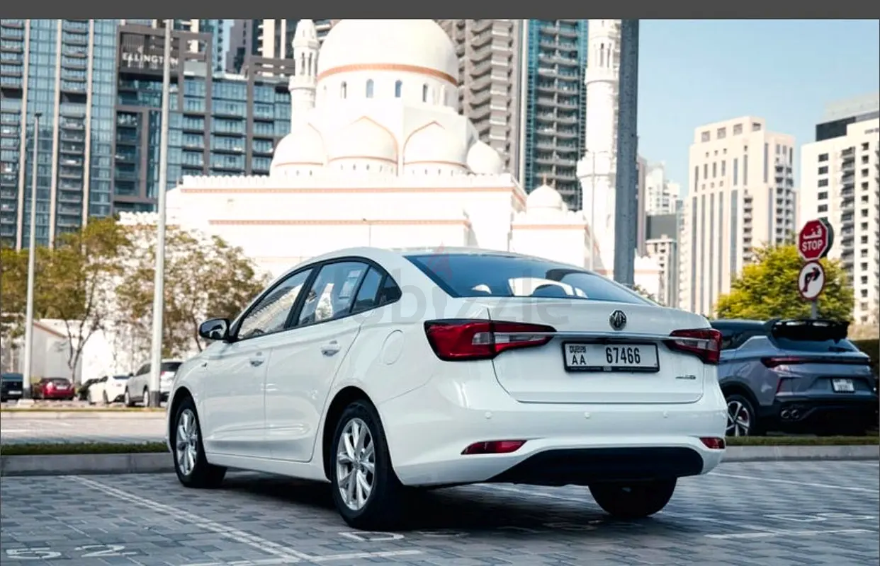 2025 MG MG5 for Rent in Al Barsha 1 photo 10