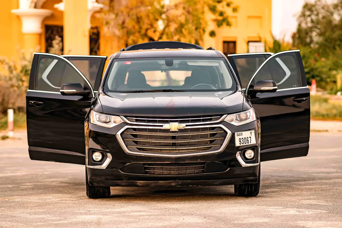 Rent 2021 Chevrolet Traverse in Al Quoz 4 photo 8