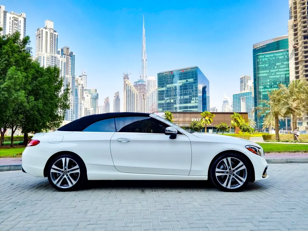 2021 Mercedes-Benz C-Class for Rent in Palm Jumeirah photo 3