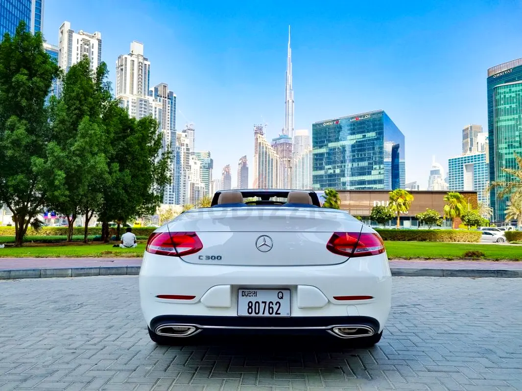 2021 Mercedes-Benz C-Class for Rent in Palm Jumeirah photo 5