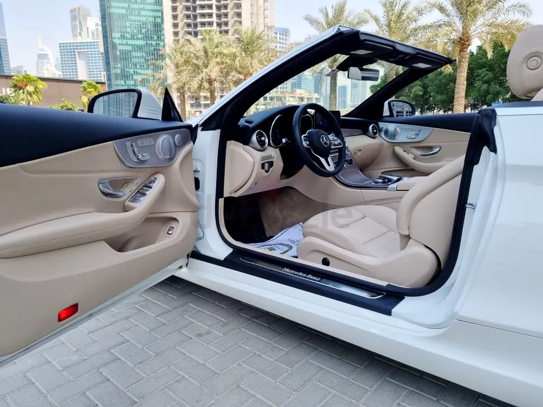 2021 Mercedes-Benz C-Class for Rent in Palm Jumeirah photo 6