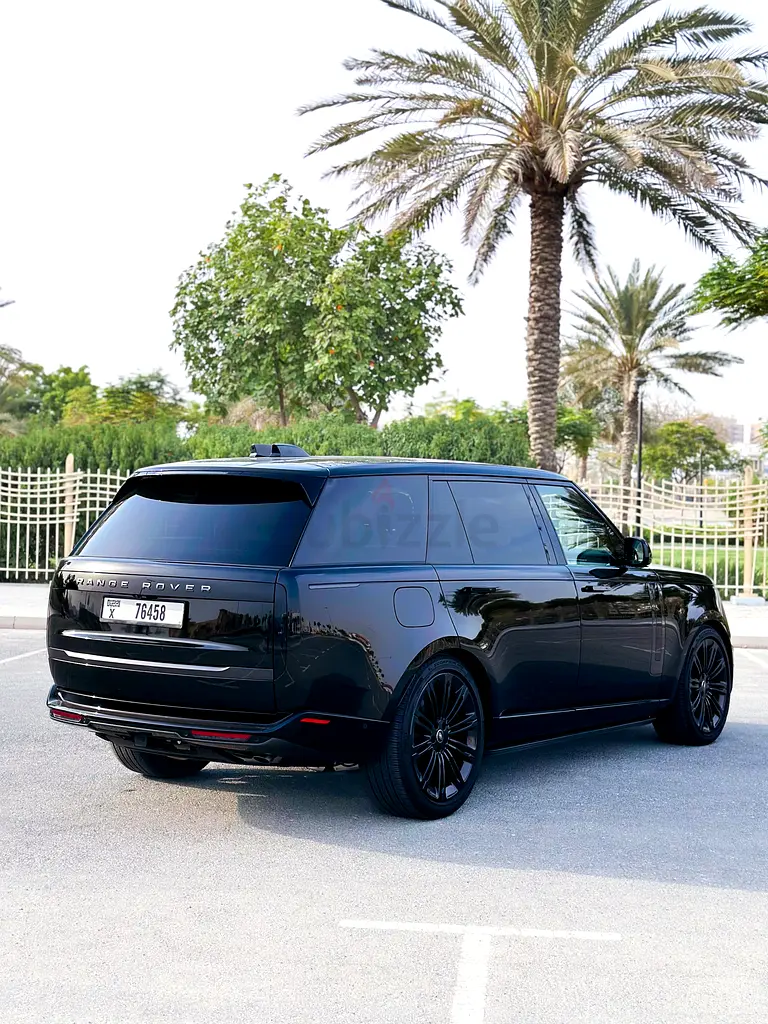 2025 Land Rover Range Rover Rental in Al Barsha 1 photo 10