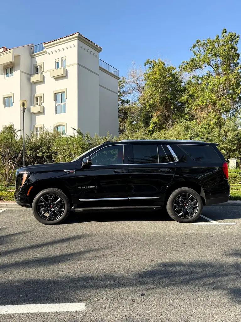 Rent 2026 GMC Yukon in Al Barsha 1 — Rent Online with Drivaza photo 6