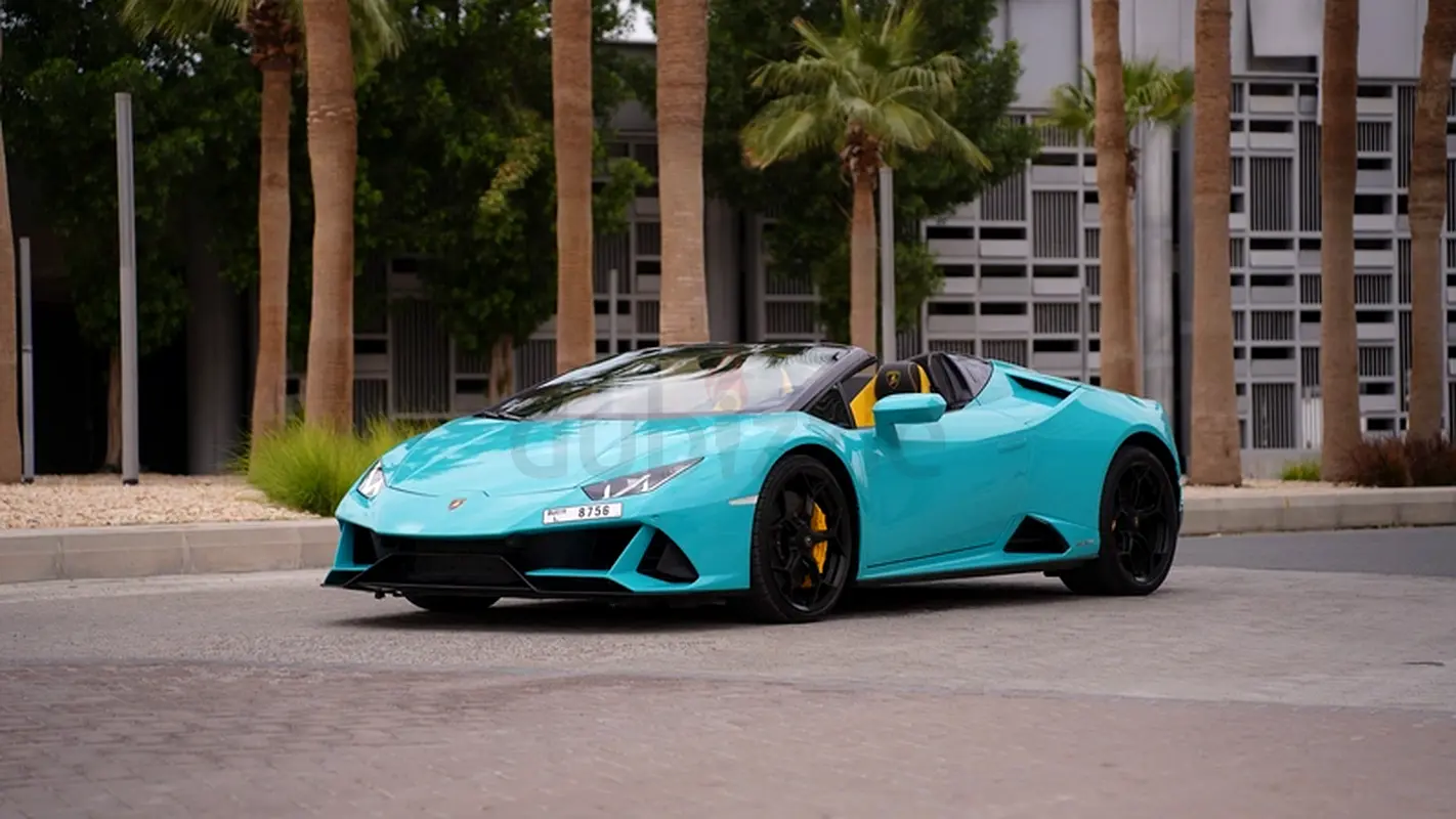 2023 Lamborghini Huracan for Rent in Business Bay photo 2