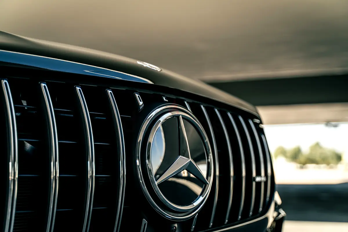 2023 Mercedes-Benz GLE-Class for Rent in Business Bay photo 4
