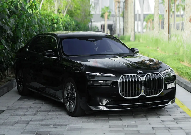 Rent 2023 BMW 7-Series in Al Quoz 4 rental in Al Quoz 4, Dubai