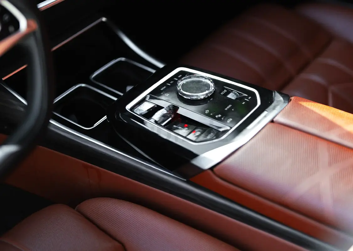 Rent 2023 BMW 7-Series in Al Quoz 4 photo 4