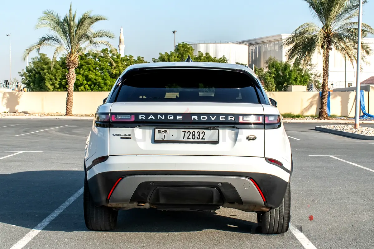 2021 Land Rover Range Rover Velar for Rent in Motor City photo 6
