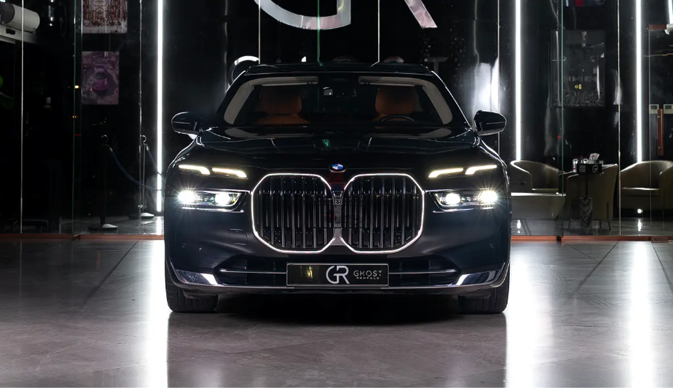 2025 BMW 7-Series for Rent in Al Quoz Industrial Area 3 photo 2