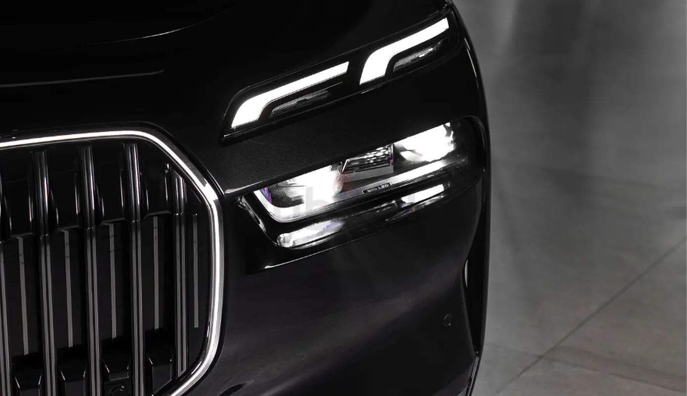 2025 BMW 7-Series for Rent in Al Quoz Industrial Area 3 photo 3