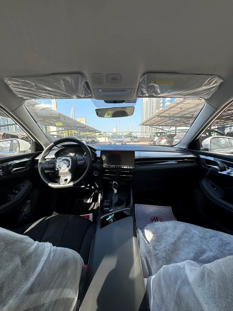 2025 MG MG5 for Rent in Azizi Riviera photo 2