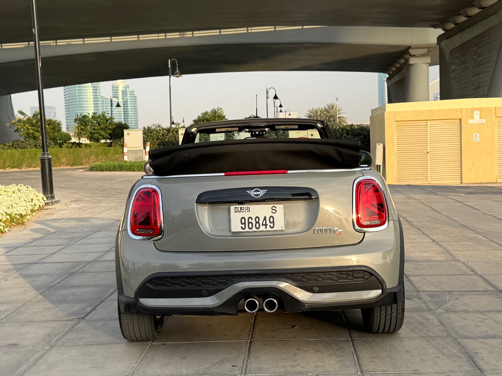 Hire 2022 MINI Cooper S Convertible in Dubai photo 5