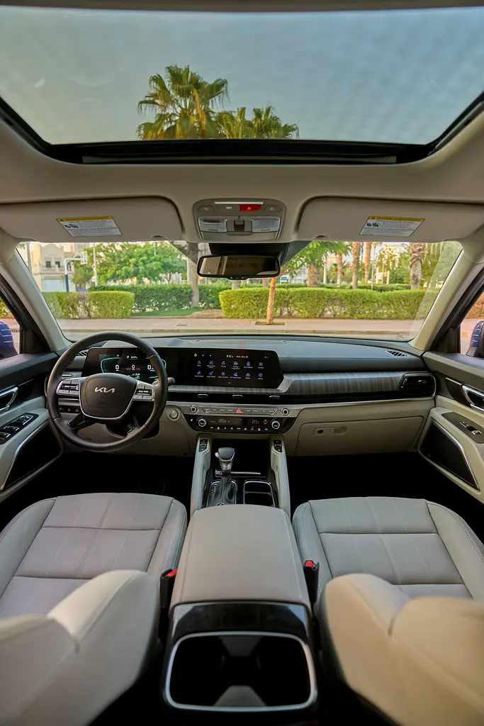 2025 Kia Telluride for Rent in The Old Town Island photo 5