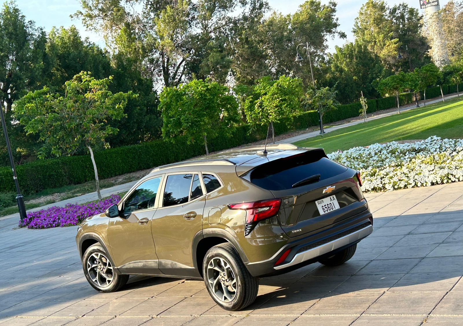 2024 Chevrolet Trax for Rent in Dubai photo 2