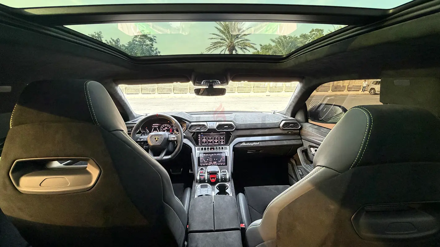 2024 Lamborghini Urus for Rent in Al Barsha 1 (Green) photo 8