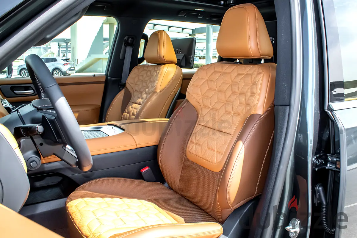 2025 Nissan Patrol for Rent in Al Quoz Industrial Area 2 photo 9