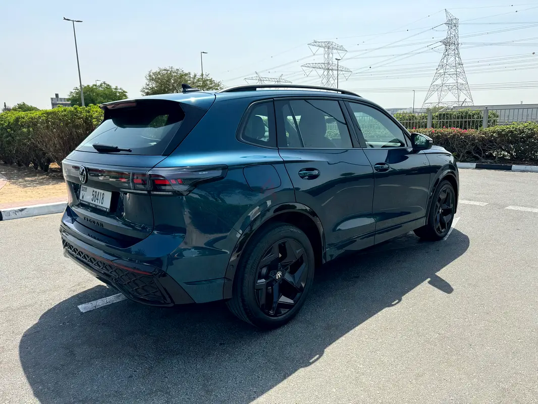 2025 Volkswagen Tiguan for Rent in Ras Al Khor Industrial 1 photo 4