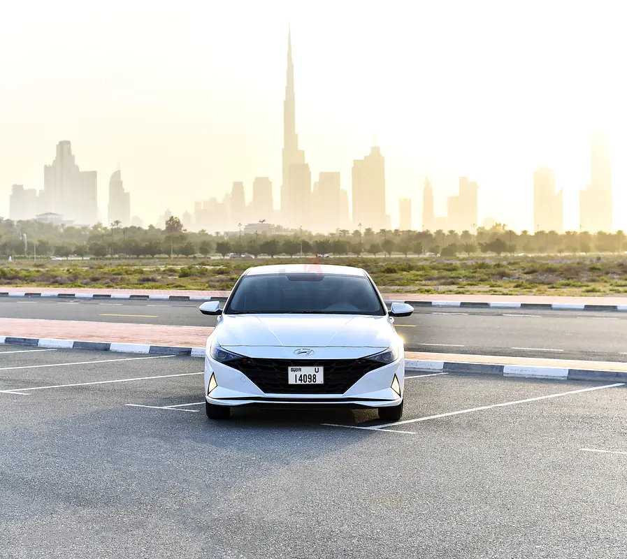 2023 Hyundai Elantra for Rent in Al Garhoud photo 2