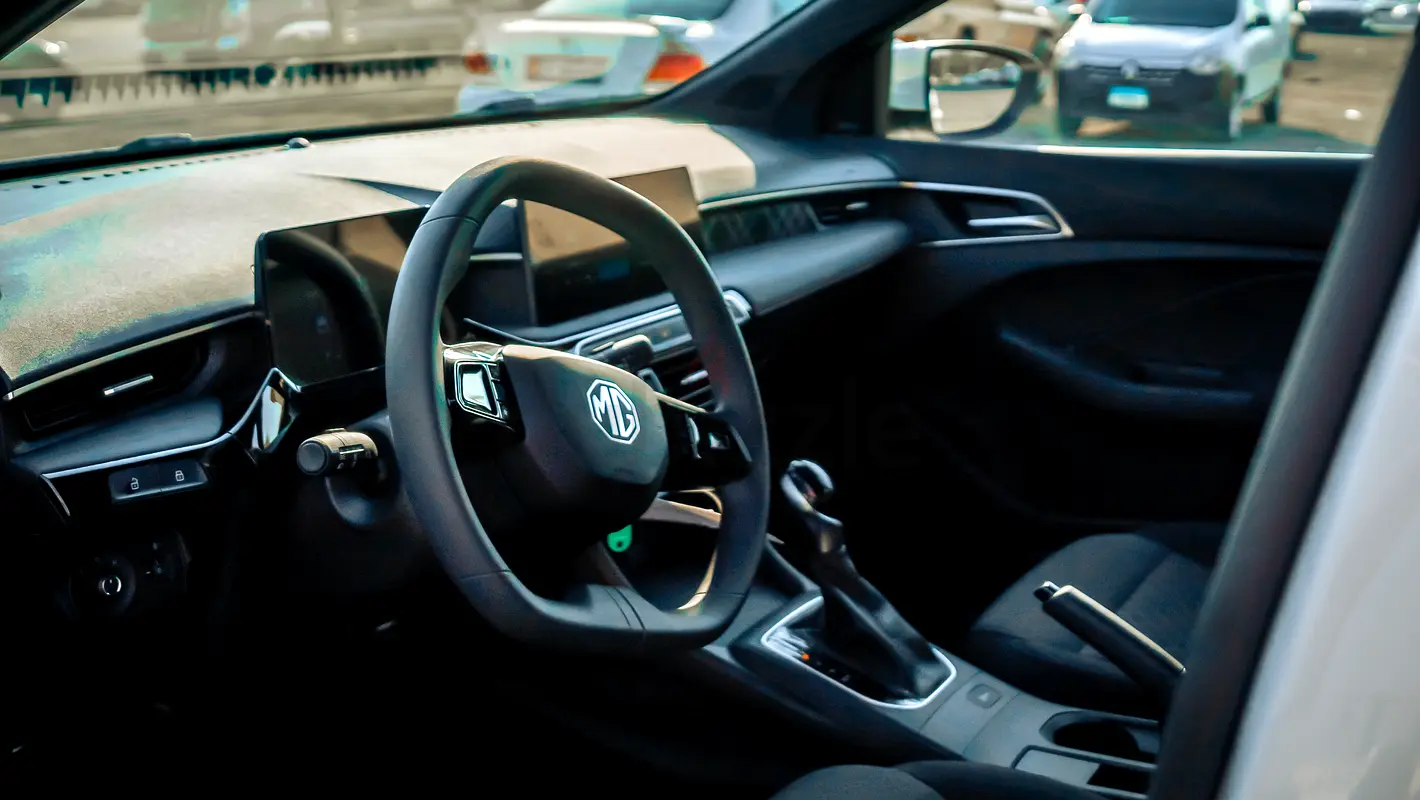 Rent 2025 MG MG3 in Sheikh Zayed Road — Rent Online with Drivaza photo 3