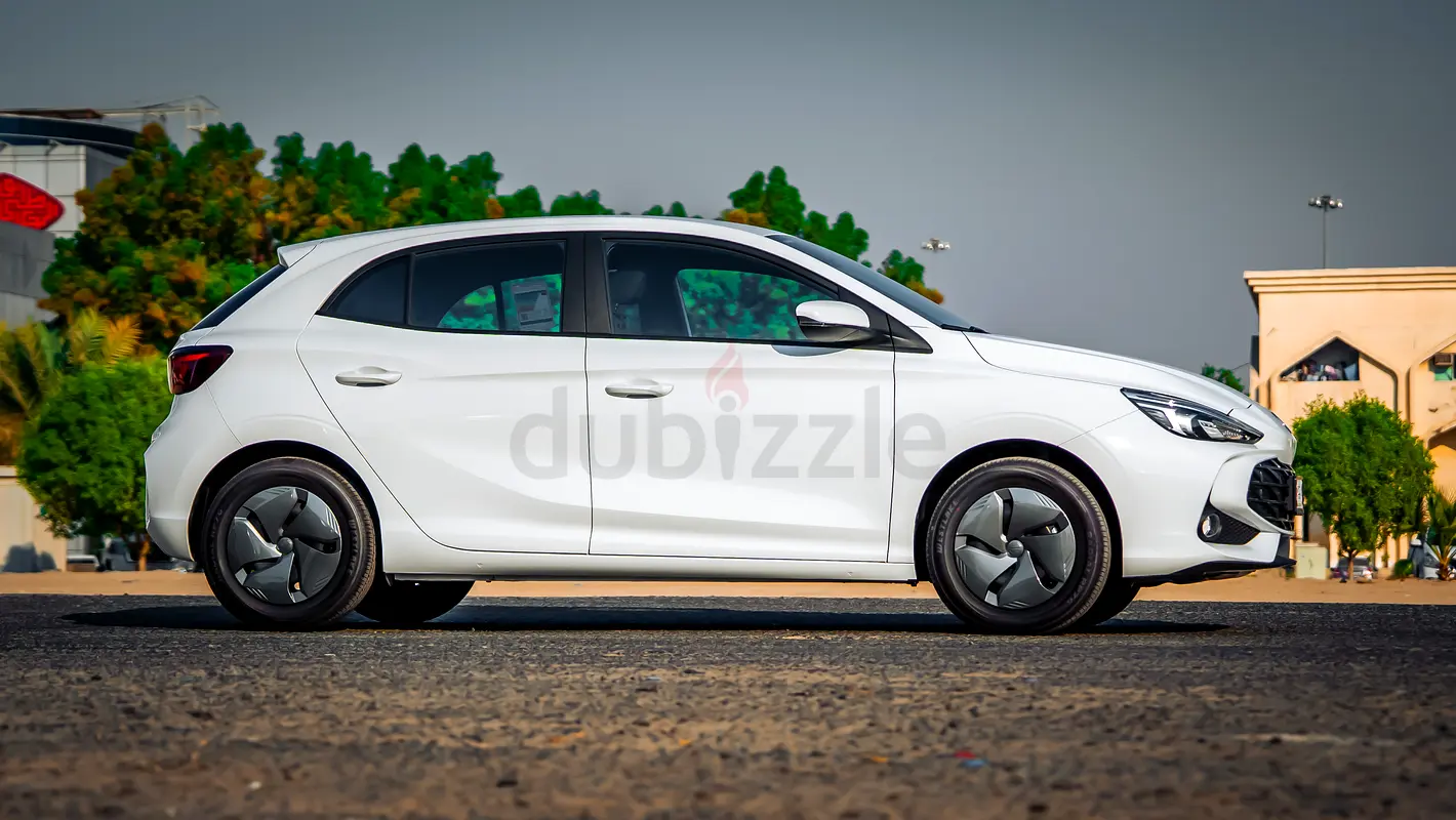 Rent 2025 MG MG3 in Sheikh Zayed Road — Rent Online with Drivaza photo 5