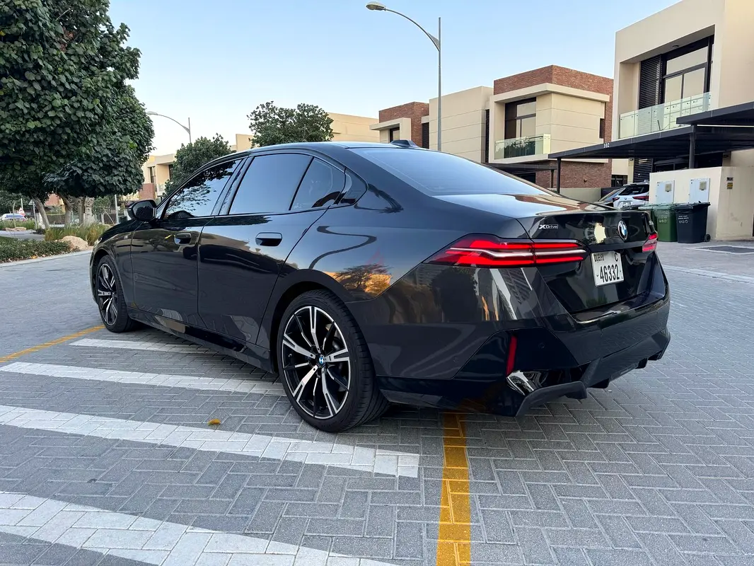 2025 BMW 5-Series for Rent in Al Quoz 4 (Black, Automatic, 5 Seater, Speedy Machine) photo 2
