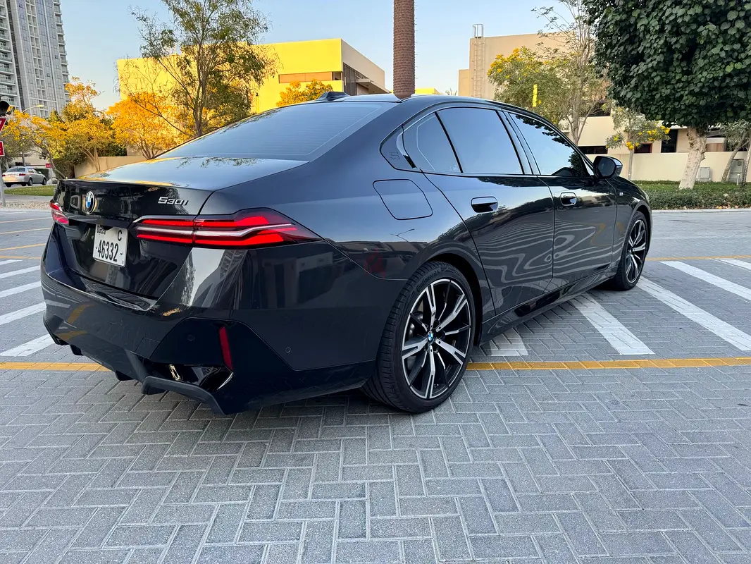2025 BMW 5-Series for Rent in Al Quoz 4 (Black, Automatic, 5 Seater, Speedy Machine) photo 6