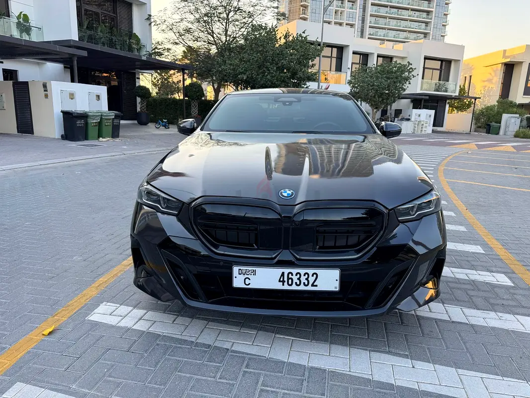 2025 BMW 5-Series for Rent in Al Quoz 4 (Black, Automatic, 5 Seater, Speedy Machine) photo 8
