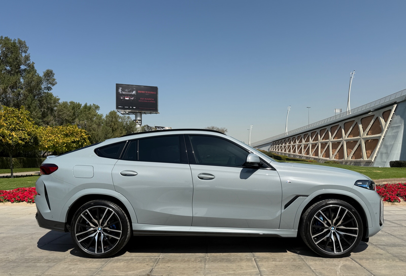 2026 BMW X6 M40i for Rent in Dubai photo 4