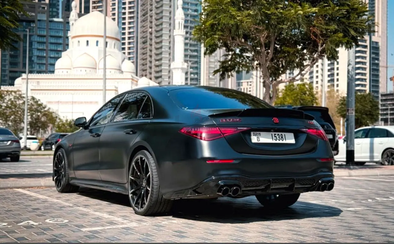 2021 Mercedes-Benz S-Class for Rent in Downtown Dubai photo 3