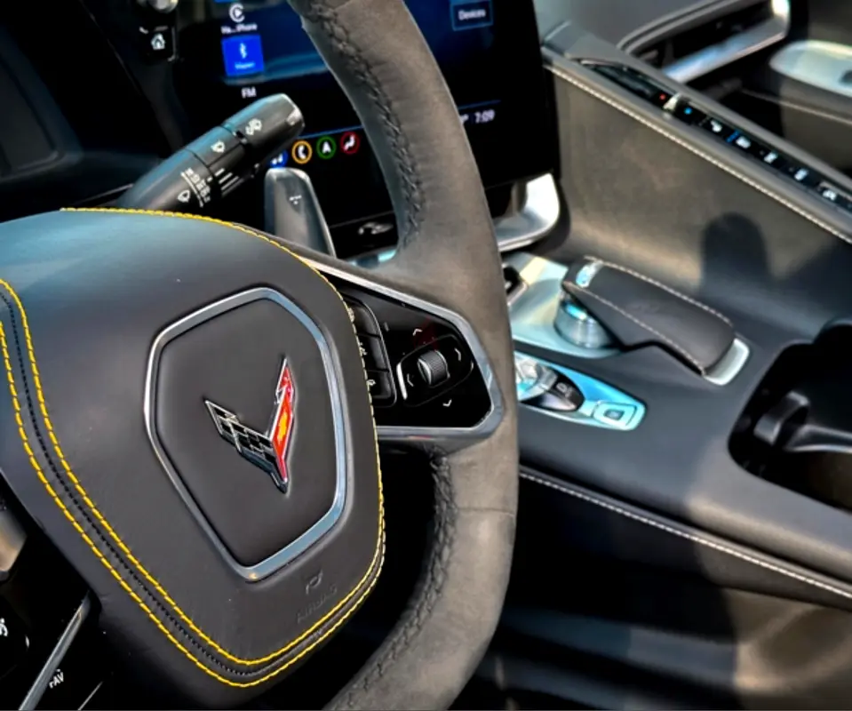2021 Chevrolet Corvette for Rent in Palm Jumeirah photo 9