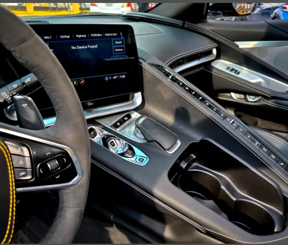 2021 Chevrolet Corvette for Rent in Palm Jumeirah photo 10