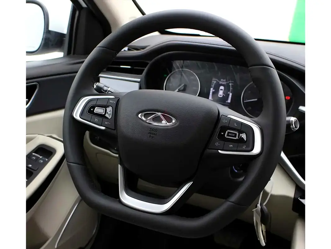 2026 Chery Arrizo 5 for Rent in Al Barsha 1 photo 5