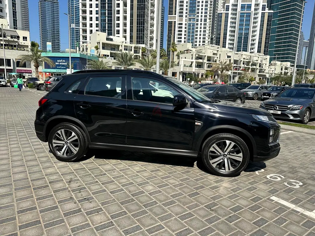 2024 Mitsubishi ASX for Rent in Business Bay photo 4