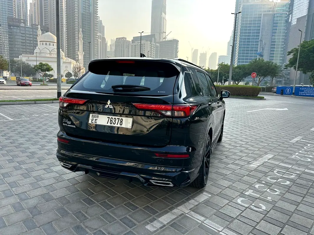 2025 Mitsubishi Outlander for Rent in Business Bay photo 2