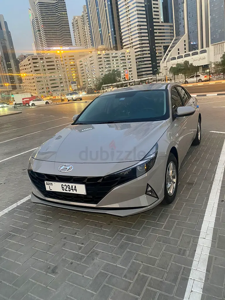 2023 Hyundai Elantra for Rent in Sheikh Zayed Road photo 2