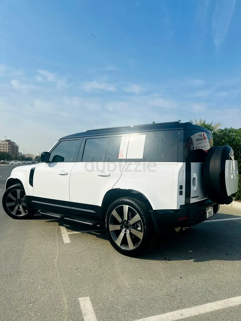 2026 Land Rover Defender for Rent in Dubai Creek Harbour photo 5