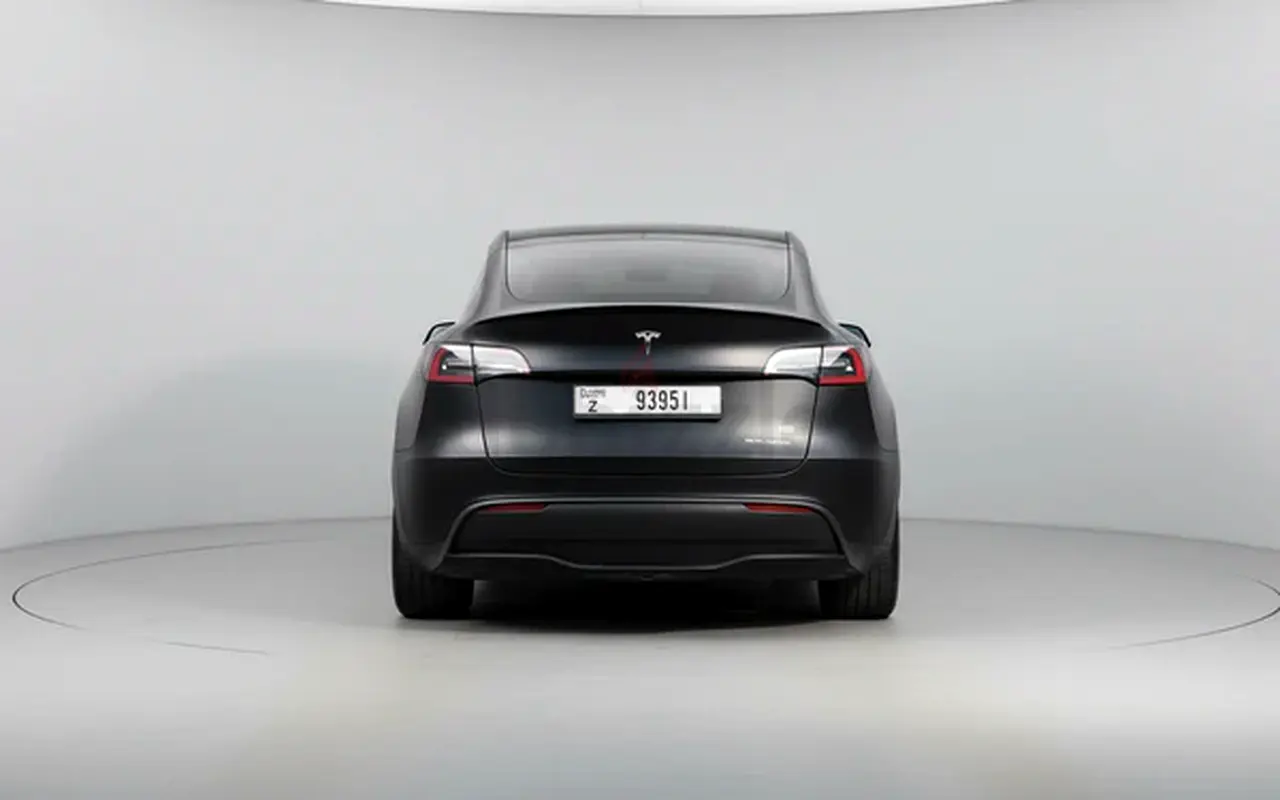 2023 Tesla Model Y for Rent in Dubai International Airport photo 2