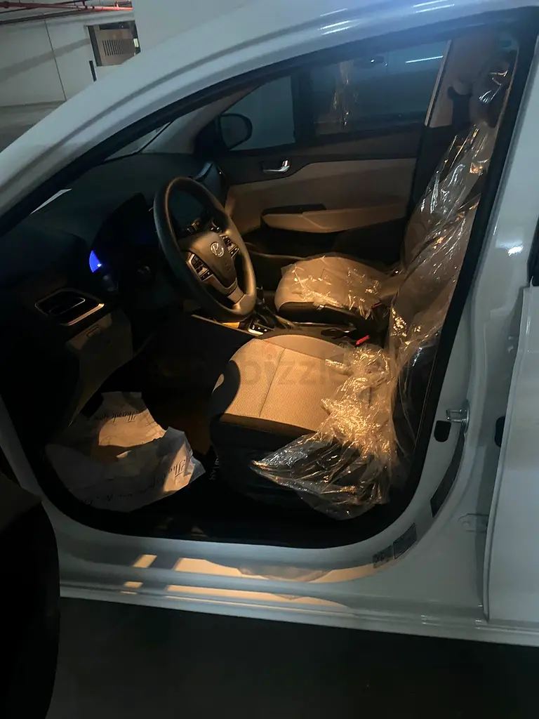 2023 Hyundai Accent for Rent in Sheikh Zayed Road photo 4