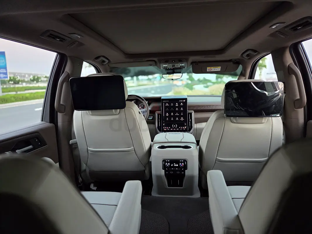2025 GMC Yukon for Rent in Dubai Creek Harbour photo 5